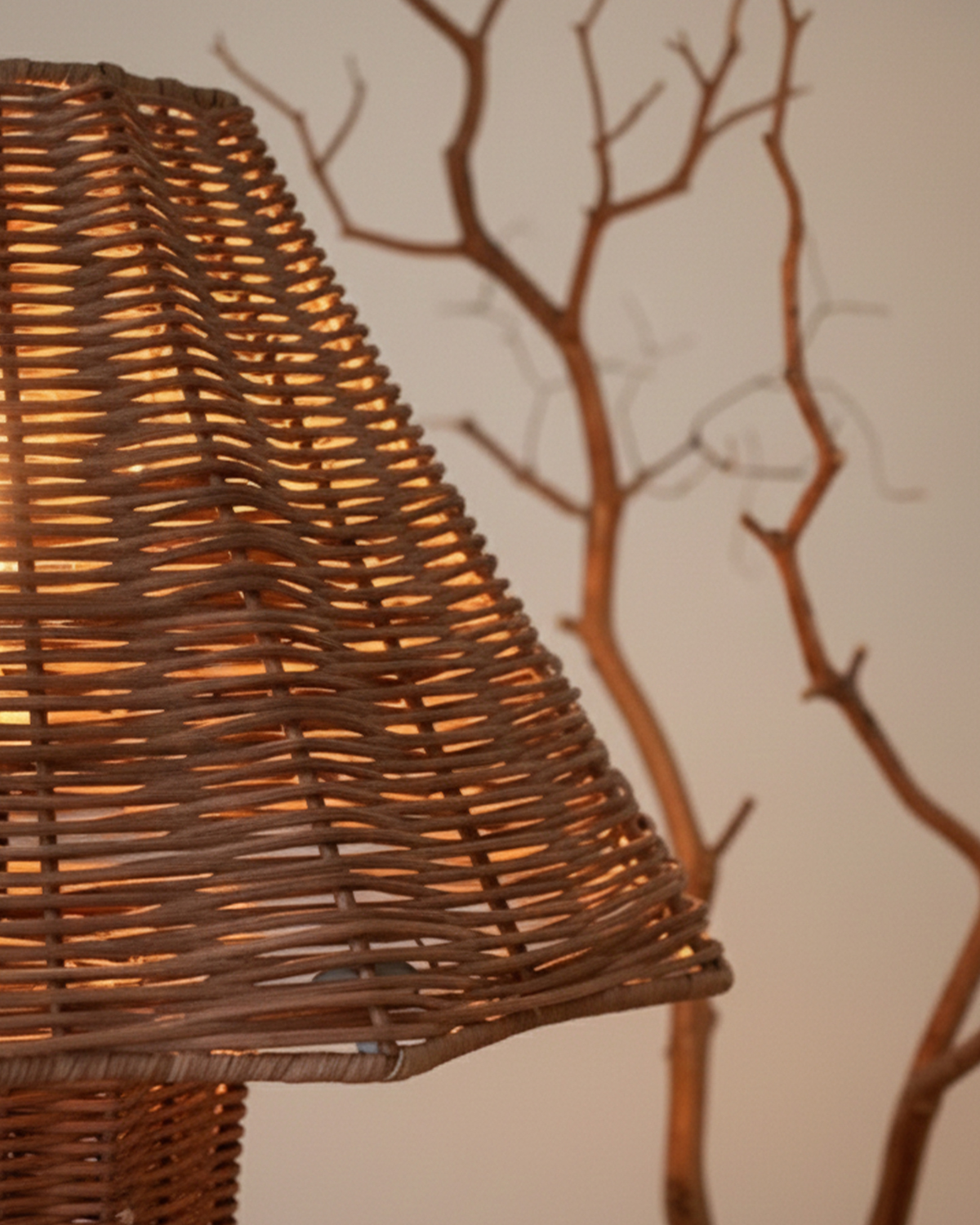 Leon Table Lamp